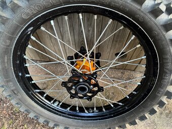 Kola 21" + 19" na Yamaha YZ-F - 2