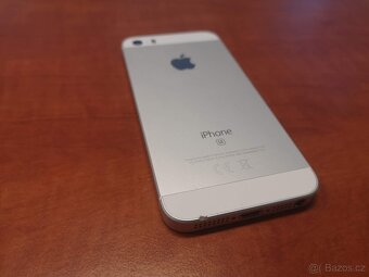 iPhone SE (2016) 32 GB - 2