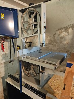 Pásová pila Scheppach HBS 261 - 2