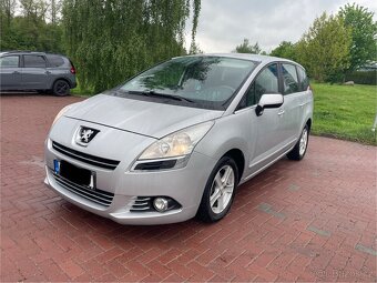 Peugeot 5008 2011 - 2