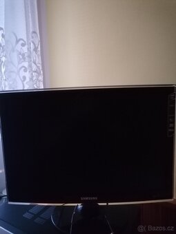Prodám SAMSUNG televize 32" a 22" - 2