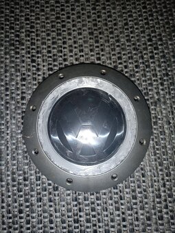 VW Volkswagen středy kol pokličky 1KO 601 149 E - 2