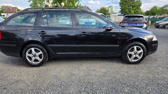 ŠKODA OCTAVIA COMBI 1.6i TEAM EDITION 1MAJITEL - 2