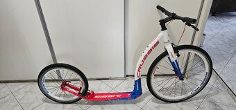 Koloběžka Crussis COBRA Sport 4.4 - 2