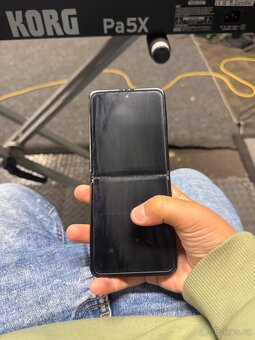 Samsung z flip 3 - 2
