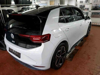 Volkswagen ID.3 Performance 1st 150kw/matrix/kamera/keyless - 2