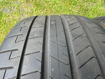 Letní pneu 285 35 20 Pirelli 2ks zánovní - 2