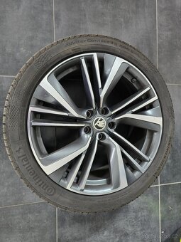 Skoda Ignite R20 - 2