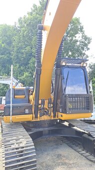 PRODÁM BAGR CATERPILLAR 320D2L - 2