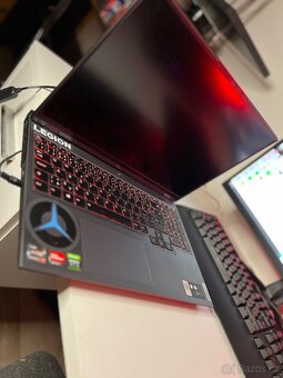 Prodám herní notebook Lenovo Legion 5 Pro - 2