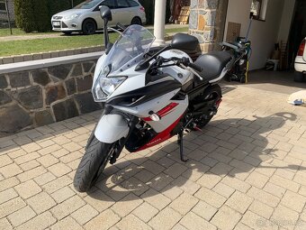 Yamaha XJ6 Diversion F - 2