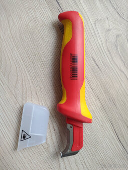 Prodám elektrikářský nůž Knipex s kluznou patkou izolovaný - 2