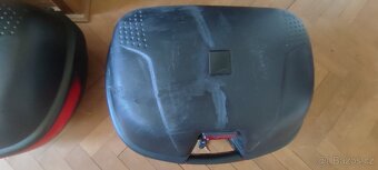 Kufr givi 42 litrů 3x - 2