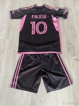 Dres + kraťasy Inter Miami (Messi) - 2