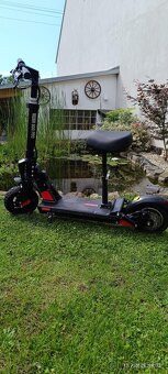 ELEKTRICKA KOLOBEZKA Nitro scooters Rider 800 Pro SL černá - 2