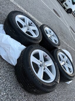 Originální ALU kola Audi 5x112 R17 - letní pneu - 2