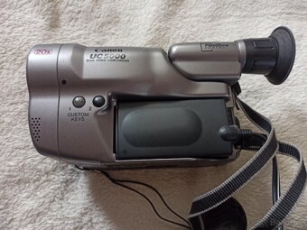 Videokamera Canon UC5000 - 2