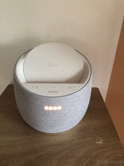 Hi-Fi reproduktor/nabíječka Belkin Soundform Elite - 2
