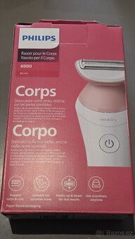 Holicí strojek Philips Series 6000 BRL146/20 Wet & Dry
- 2