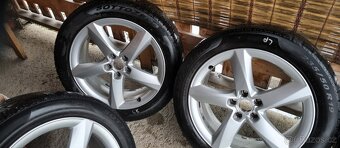 Alu kola Audi 235/55 R19, 5x112, 7,5Jx19H2 ET29,střed 66,5 - 2