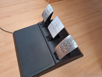 Thrustmaster T300 RS + Ferrari F1 Add-On - 2