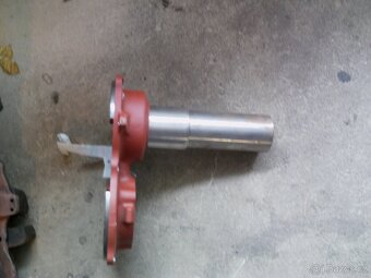 Díly převodovky Zetor. - 2