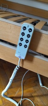 Polohovací postel - 2