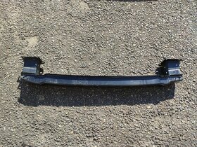 Zadní výztuha - VW Passat B8 - 2