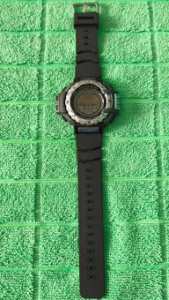 Casio Protrek PRT-40 TripleSensor - 1 - 2