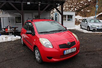 Toyota Yaris - 2