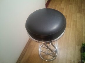 Barová židle - 2