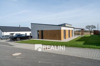 Prodej nového prostorného rodinné domu 4+KK v Bílově - 2
