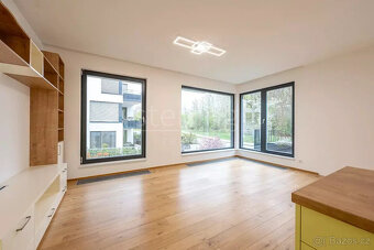 Pronájem bytu 4+kk/B,GS,PS, 129,5 m2, P5-Košíře, ul. Na Pome - 2