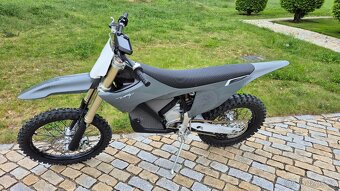 STARK VARG 80hp - 2