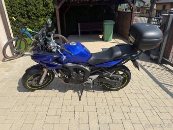 Yamaha Fazer FZS 600 - 2