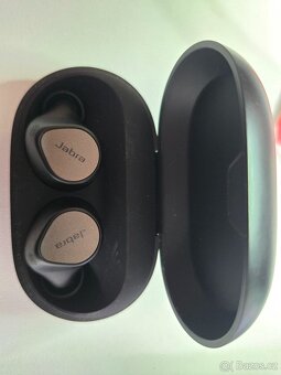 Jabra Elite 7 Pro Earbuds - 2