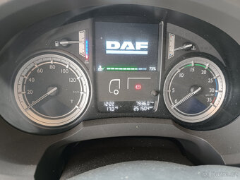 DAF s chladící nádstavbou - 2