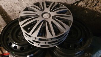 Originální plechové disky Toyota Auris II + poklice - 2