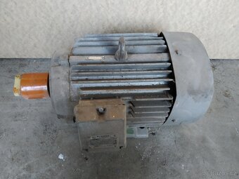 Asynchronní motor 3 kW - 2