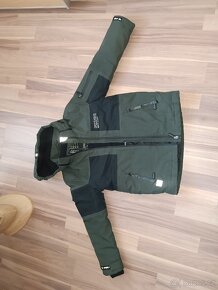 Krásná zimní bunda C&A velikost 128 - 2