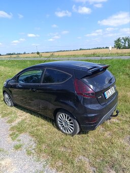 Ford fiesta 1.6. TDCi - 2