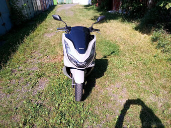Prodám skútr Honda PCX 125 - 2