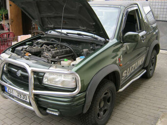 suzuki grand vitara 2,0i,bez koroze - 2
