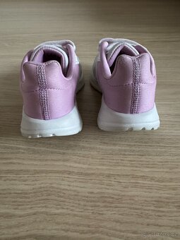 Dětské sportovní boty Adidas, vel. 29 - 2
