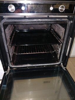 Vestavná trouba Whirpool - 2