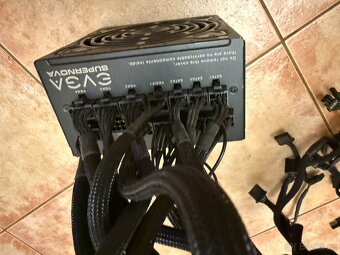 EVGA SuperNOVA 850 G3 – 850W 80 PLUS Gold,modulární zdroj - 2