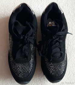 Dětské boty, botky, černé se stříbrnými kamínky, vel.32 - 2