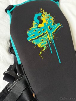 Detsky chranič páteře paterak Scott vel.  S - 2