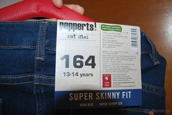 Nové dívčí rifle vel. 164 - 2