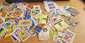 242ks zápalkové nálepky - 2